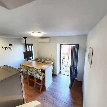 Komfortables Mit Whirlpool, Pool, Klima, Privater Terrasse - Nur 5 Km Bis Daire *